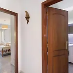 Golden Rana Apartment *